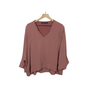 ZARA WOMAN.  Women’s Double Layer Dolman Sleeves Top V-neckline Size M